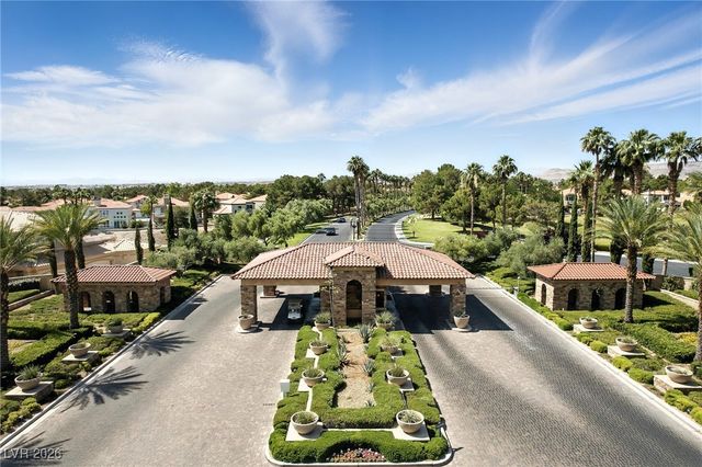 7988 Harbour Towne Avenue, Las Vegas, NV 89113