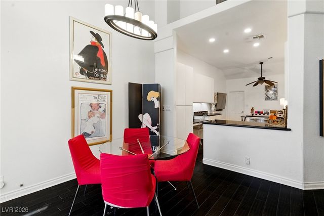 7988 Harbour Towne Avenue, Las Vegas, NV 89113