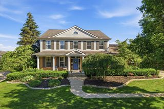 5693 Strawberry Circle, Commerce Twp, MI 48382