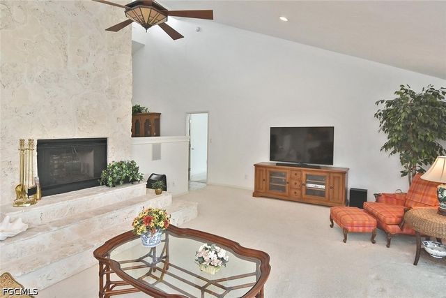 7226 Hendry Creek DR, Fort Myers, FL 33908