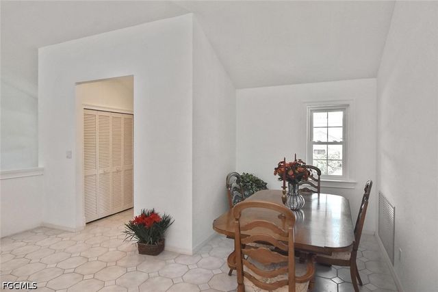7226 Hendry Creek DR, Fort Myers, FL 33908