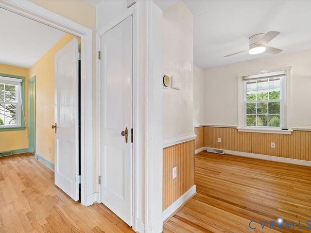1211 Hillside Ave, Henrico, VA 23229