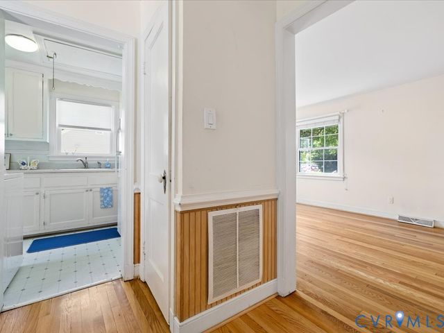 1211 Hillside Ave, Henrico, VA 23229