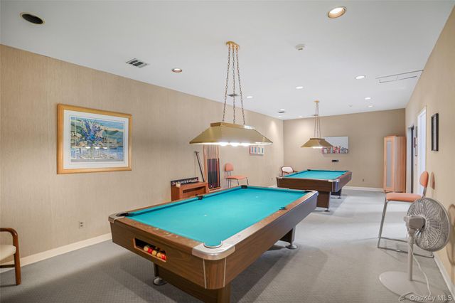 85 Rhett Court, Commack, NY 11725