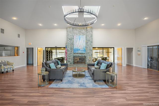 85 Rhett Court, Commack, NY 11725