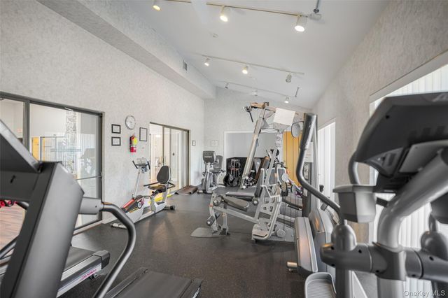 85 Rhett Court, Commack, NY 11725