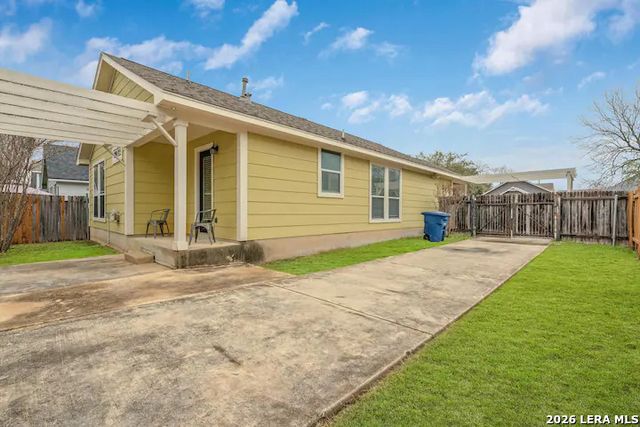 627 Claude W Black, San Antonio, TX 78203