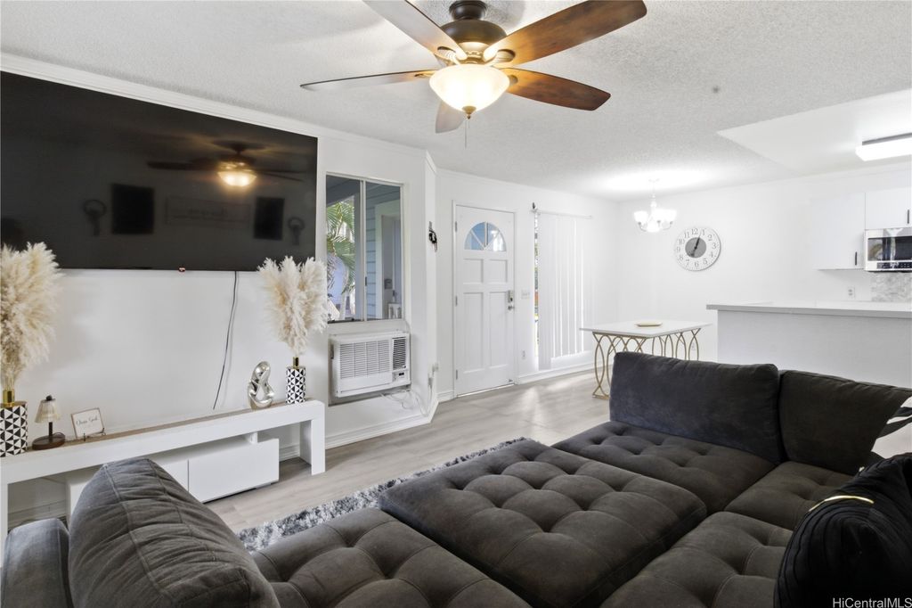 94-205 Lumiaina Place G202, Waipahu, HI 96797