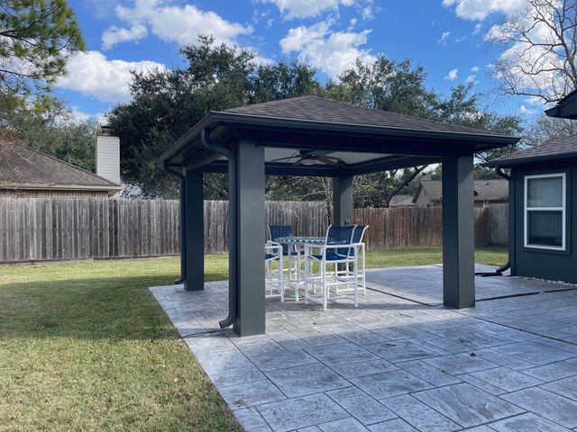 3007 Whetrock Lane, Sugar Land, TX 77479