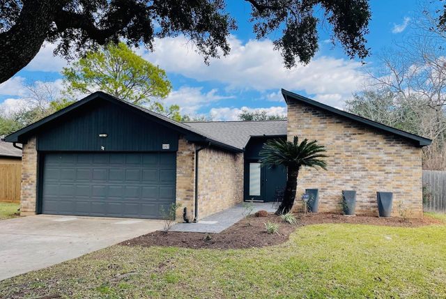 3007 Whetrock Lane, Sugar Land, TX 77479
