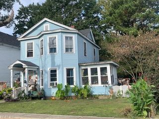 322 Clay Street ST, Franklin, VA 23851