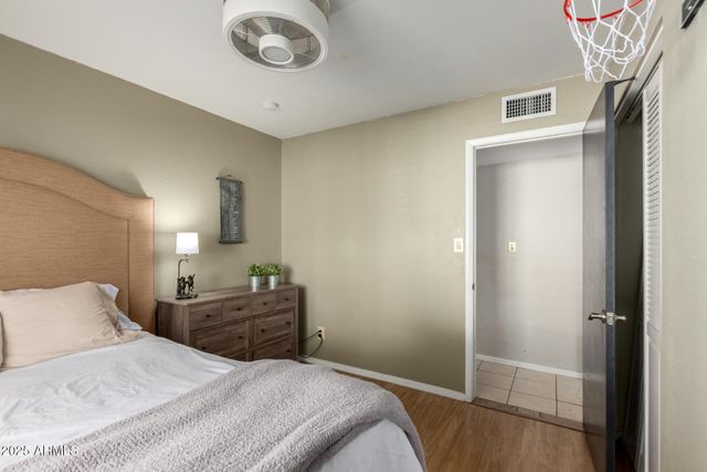 2739 S EMERSON Circle, Mesa, AZ 85210