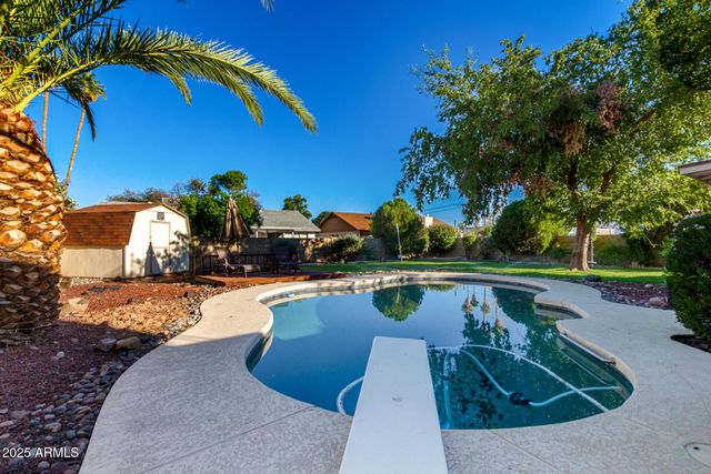 2739 S EMERSON Circle, Mesa, AZ 85210