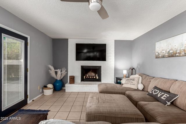 2739 S EMERSON Circle, Mesa, AZ 85210