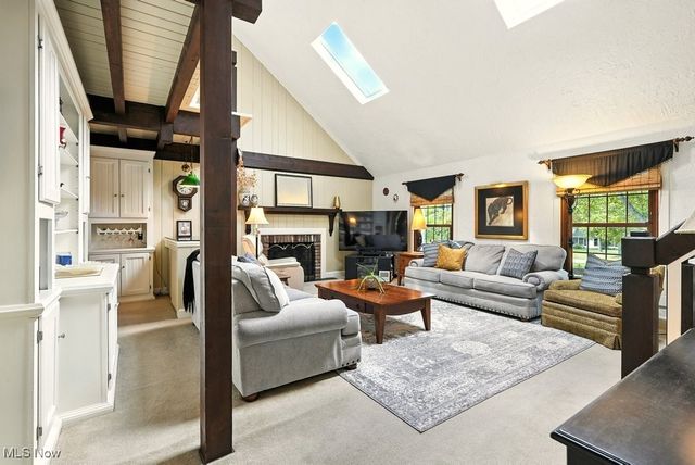 7603 Red Fox Trail, Hudson, OH 44236