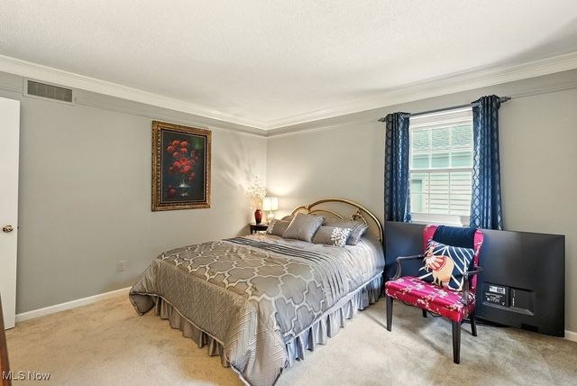 7603 Red Fox Trail, Hudson, OH 44236