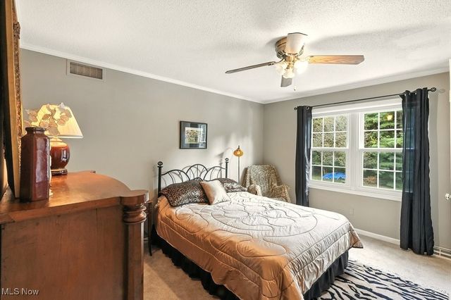 7603 Red Fox Trail, Hudson, OH 44236