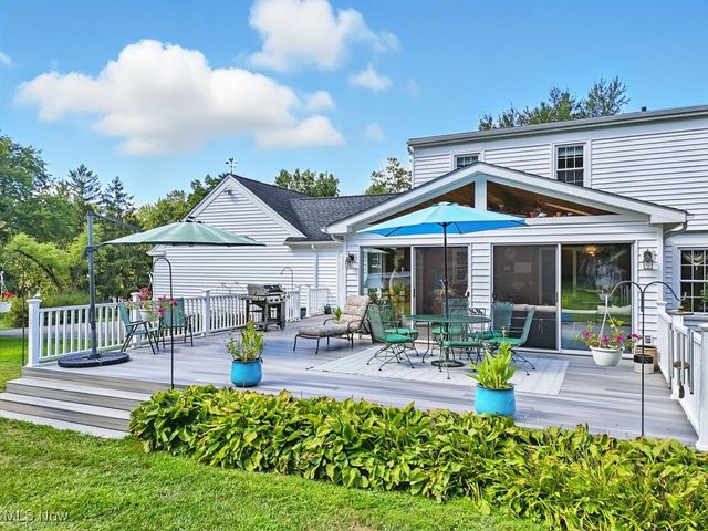 7603 Red Fox Trail, Hudson, OH 44236