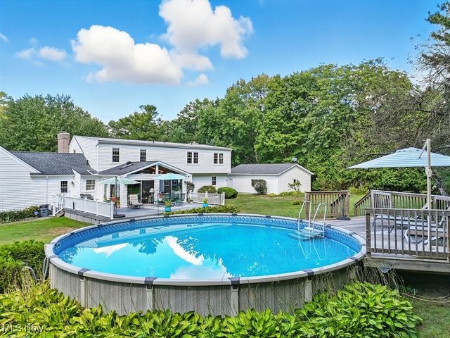 7603 Red Fox Trail, Hudson, OH 44236