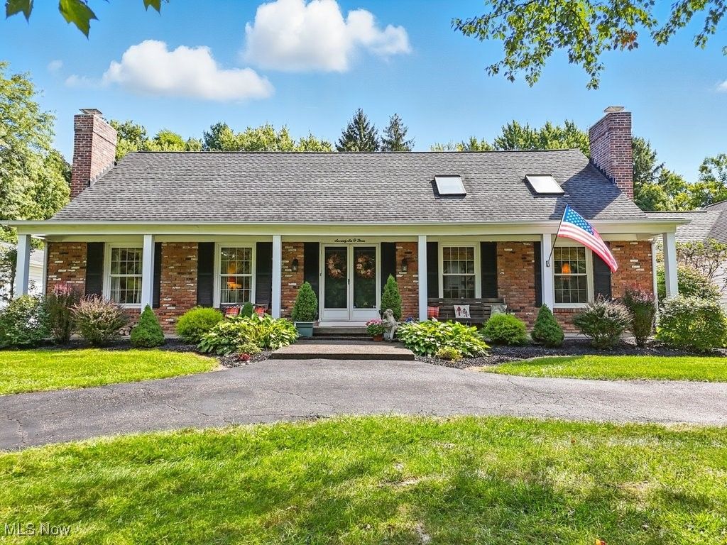 7603 Red Fox Trail, Hudson, OH 44236