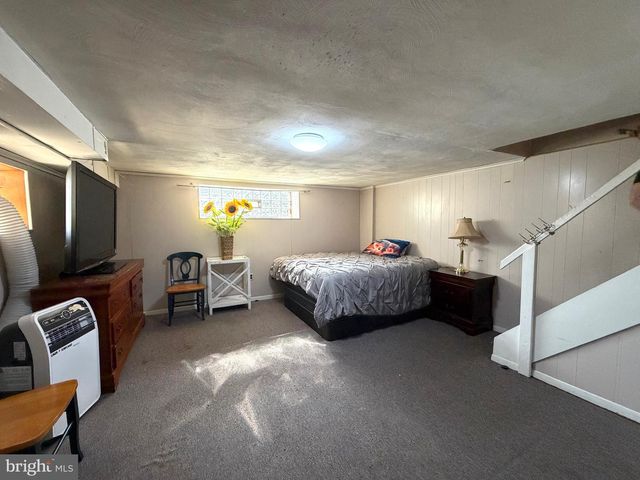 2019 FAUNCE ST, Philadelphia, PA 19152