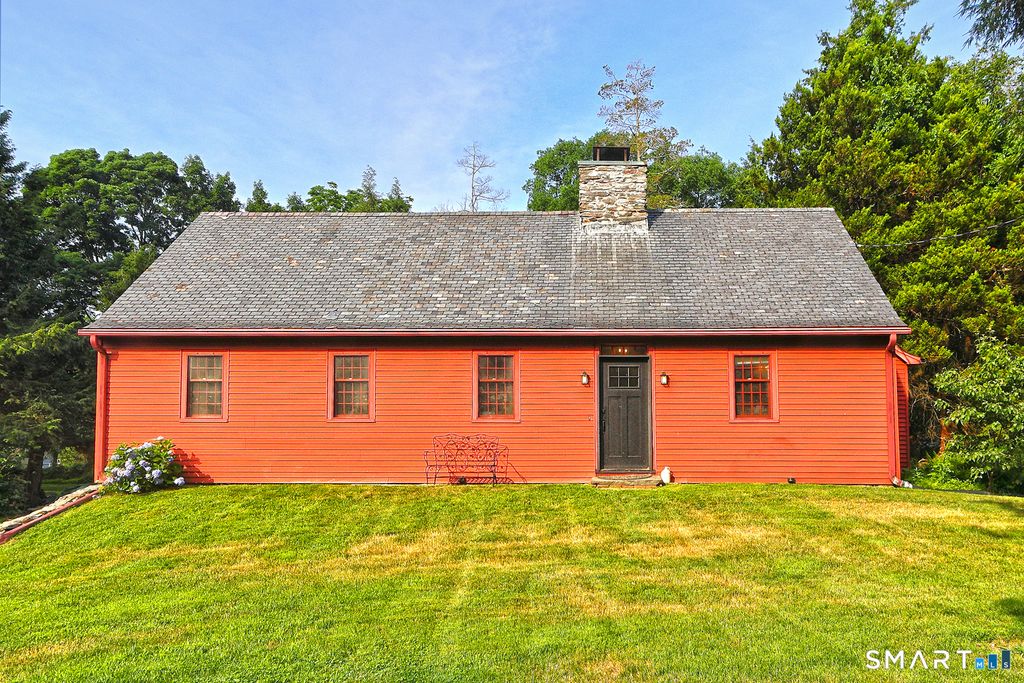 428 Peck Lane, Orange, CT 06477