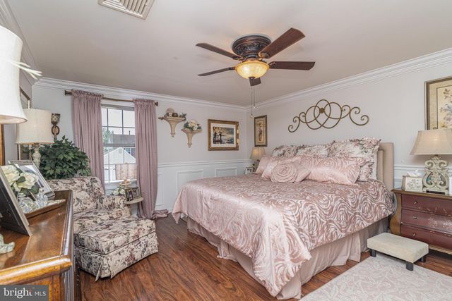 13 JUNIPER RD, Sewell, NJ 08080