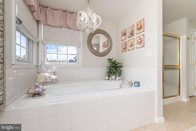 13 JUNIPER RD, Sewell, NJ 08080