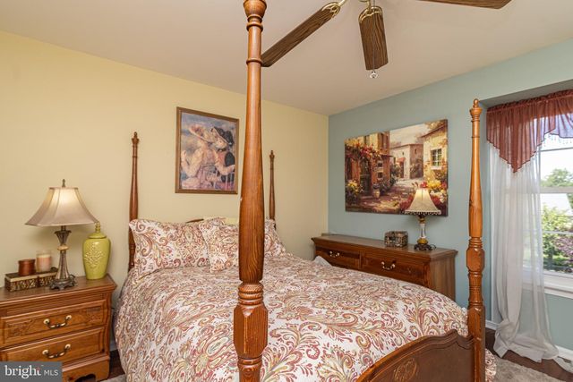 13 JUNIPER RD, Sewell, NJ 08080