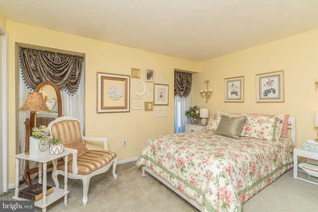 13 JUNIPER RD, Sewell, NJ 08080