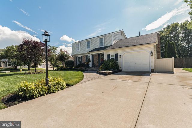 13 JUNIPER RD, Sewell, NJ 08080