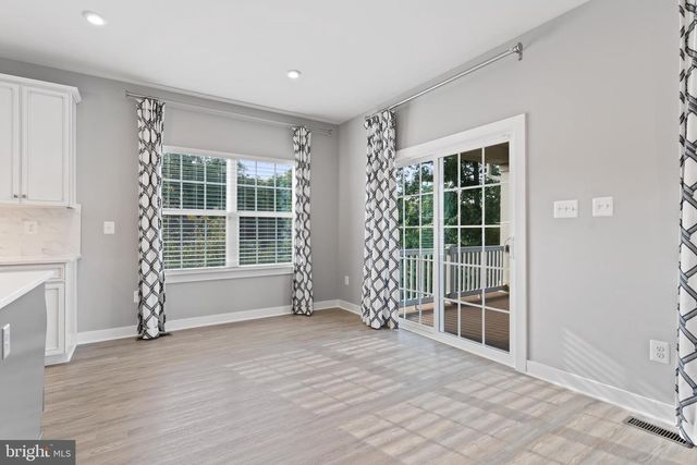 10602 STARFIRE LN, Waldorf, MD 20603