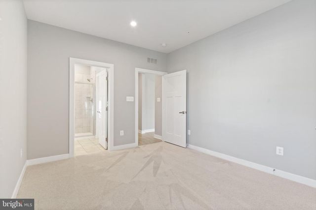 10602 STARFIRE LN, Waldorf, MD 20603