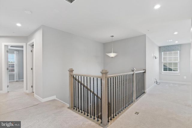 10602 STARFIRE LN, Waldorf, MD 20603