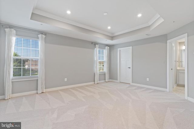 10602 STARFIRE LN, Waldorf, MD 20603