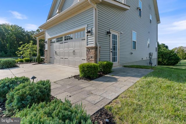 10602 STARFIRE LN, Waldorf, MD 20603