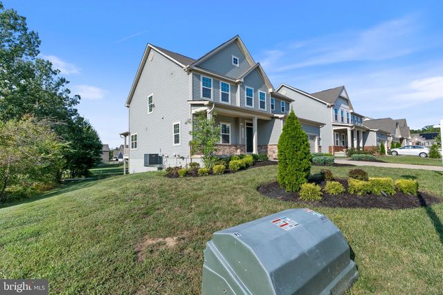10602 STARFIRE LN, Waldorf, MD 20603