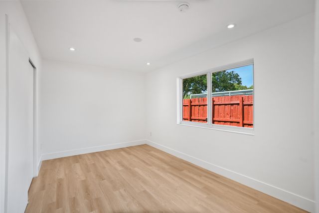 1404 NE 2nd Street, Pompano Beach, FL 33060