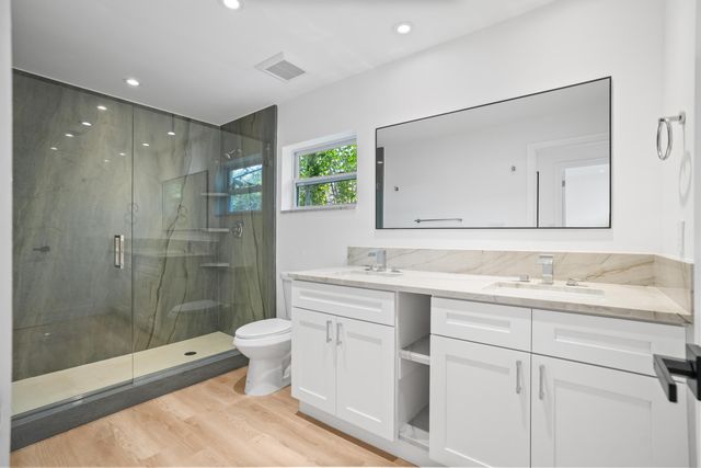 1404 NE 2nd Street, Pompano Beach, FL 33060