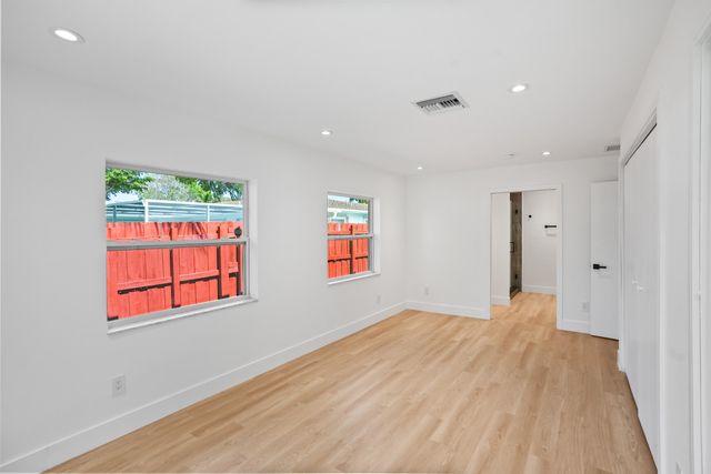 1404 NE 2nd Street, Pompano Beach, FL 33060