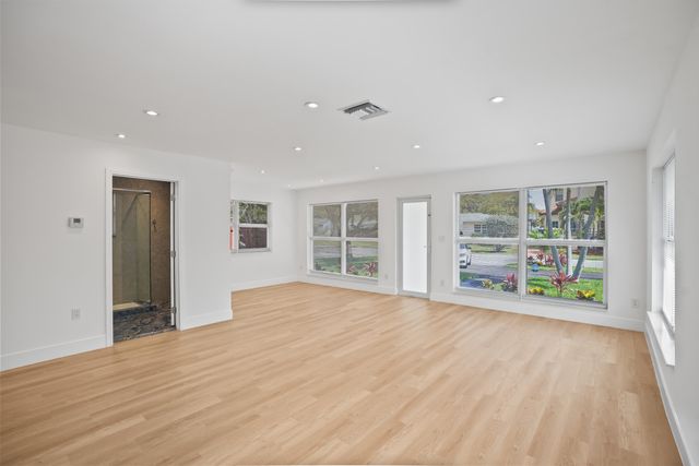 1404 NE 2nd Street, Pompano Beach, FL 33060