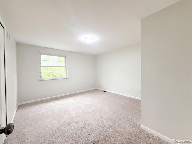 40349 Aynesley Street, Clinton Township, MI 48038