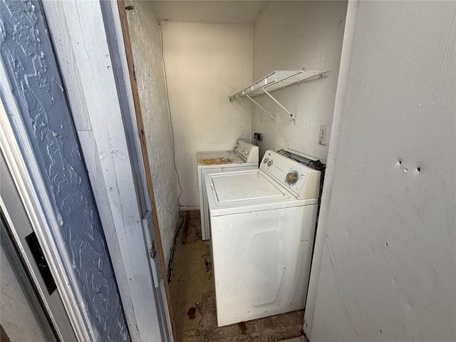 5120 TEMPLE HEIGHTS ROAD D, Tampa, FL 33617