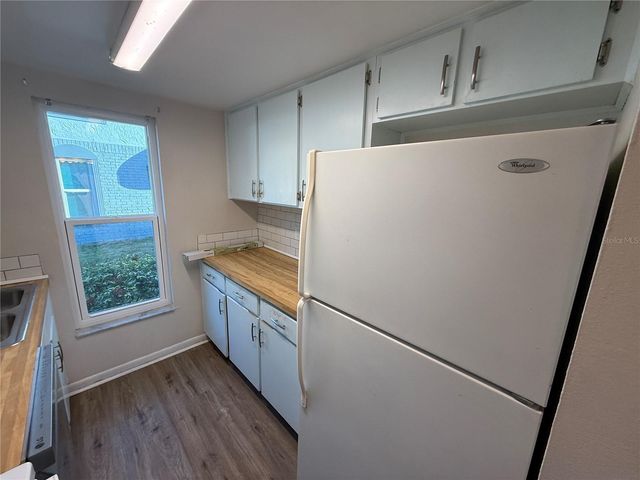 5120 TEMPLE HEIGHTS ROAD D, Tampa, FL 33617