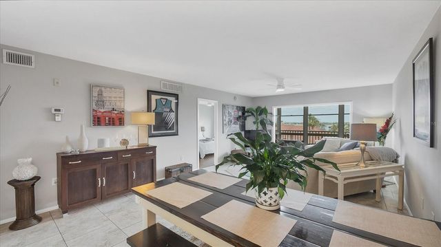 8625 MIDNIGHT PASS ROAD 506B, Sarasota, FL 34242