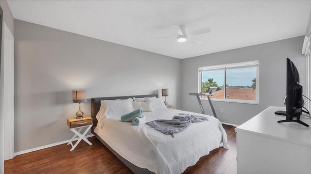 8625 MIDNIGHT PASS ROAD 506B, Sarasota, FL 34242