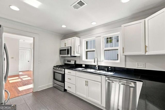 2751 Mathews Street SE, Smyrna, GA 30080