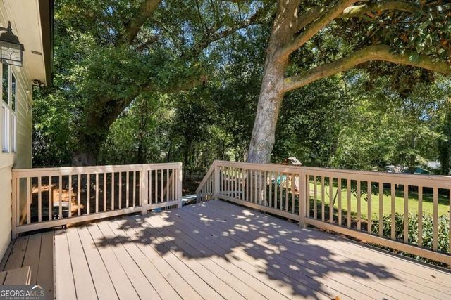 2751 Mathews Street SE, Smyrna, GA 30080