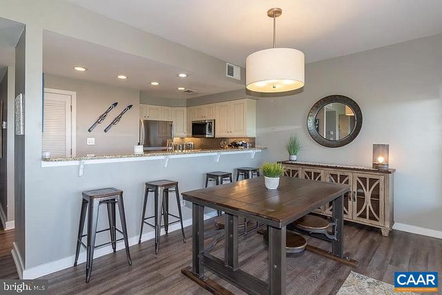1616 OVERLOOK CONDOS, Roseland, VA 22967