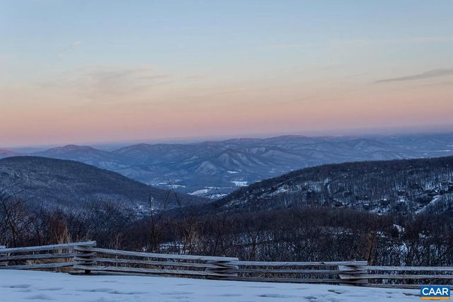 1616 OVERLOOK CONDOS, Roseland, VA 22967